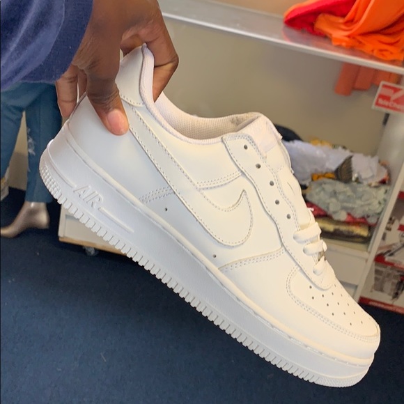 Authentic White Nike Air Force 1 - Picture 1 of 4